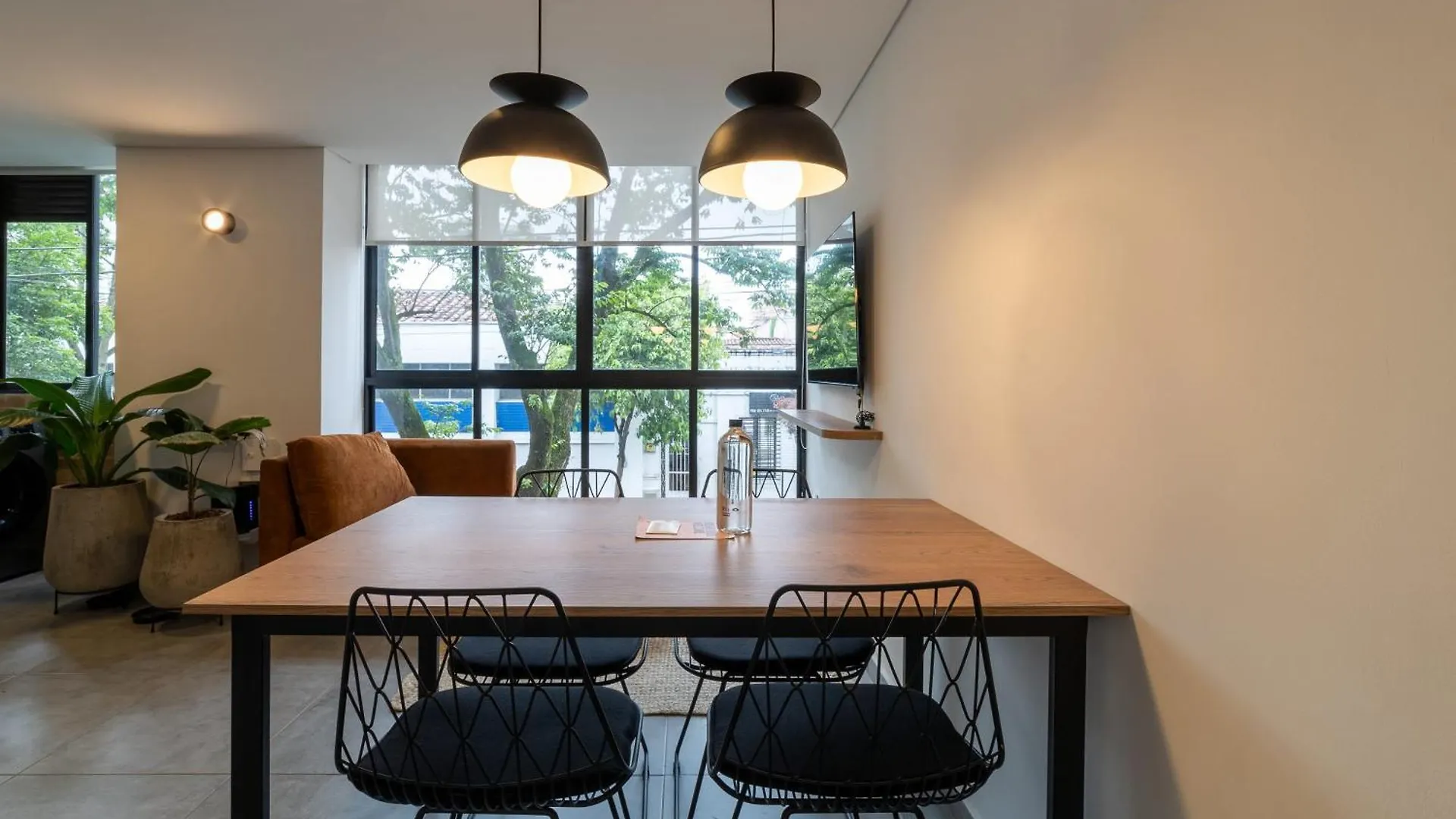Extraordinary 2Br In Laureles Apartment Medellin